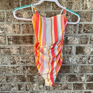 NWOT Kona Sol one piece cross-back swimsuit